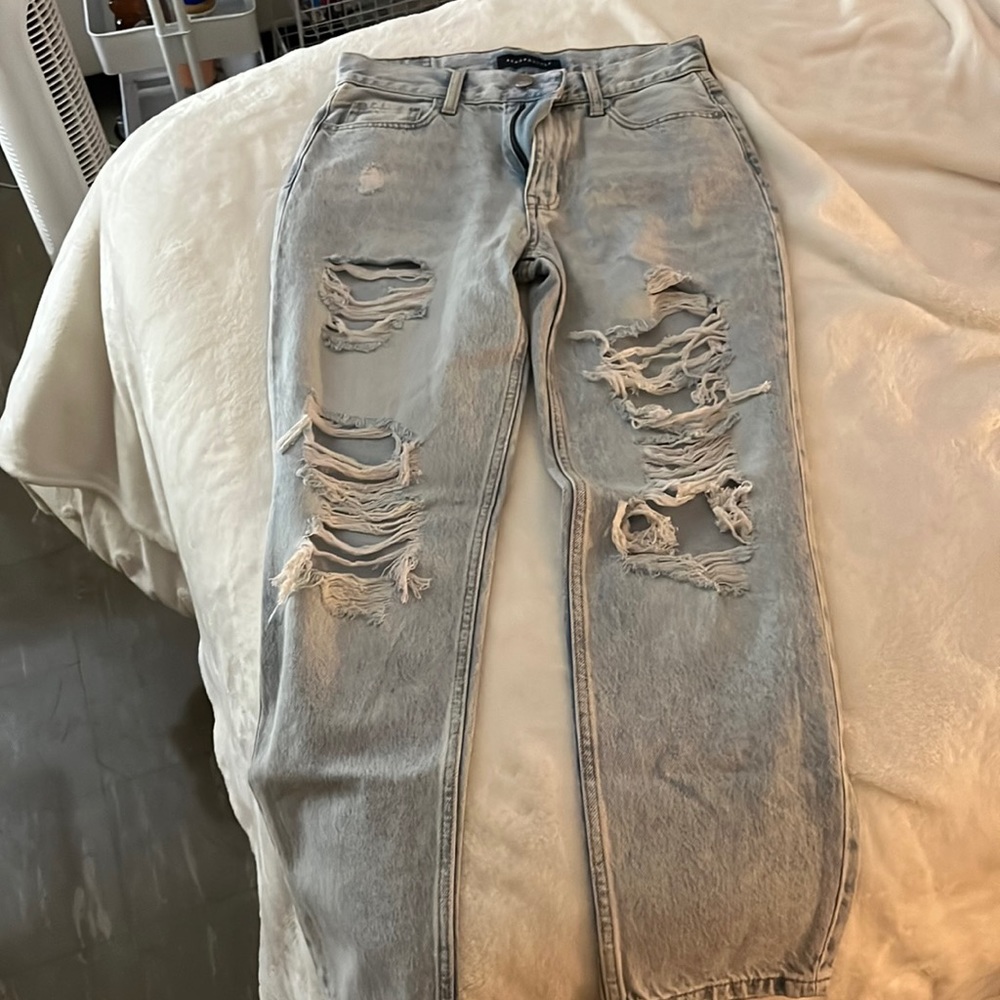 light wash ripped mom jeans